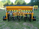 Sembradora de pasturas SP11